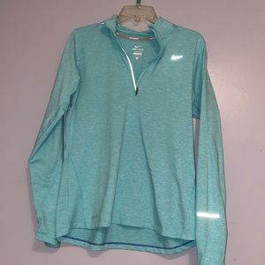 Nike pullover